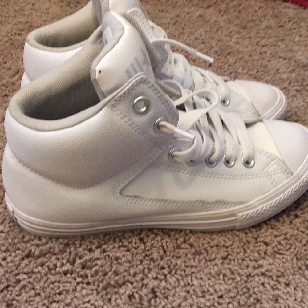 Converse - Picture 6 of 8